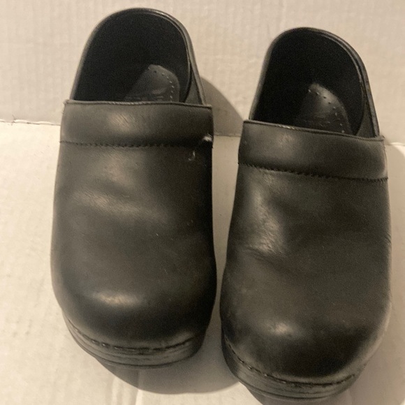 Dansko Black Leather Women Clogs Size 7 main image 7